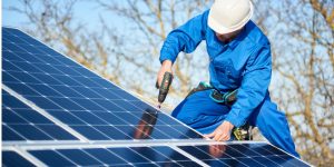 Installation Maintenance Panneaux Solaires Photovoltaïques à La Chapelle-Moutils
